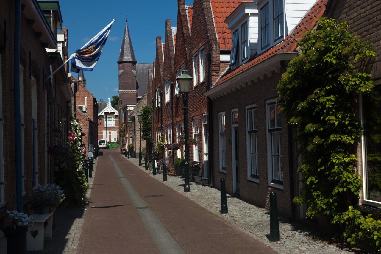 De Kleene Meebaele Tholen Esterno foto